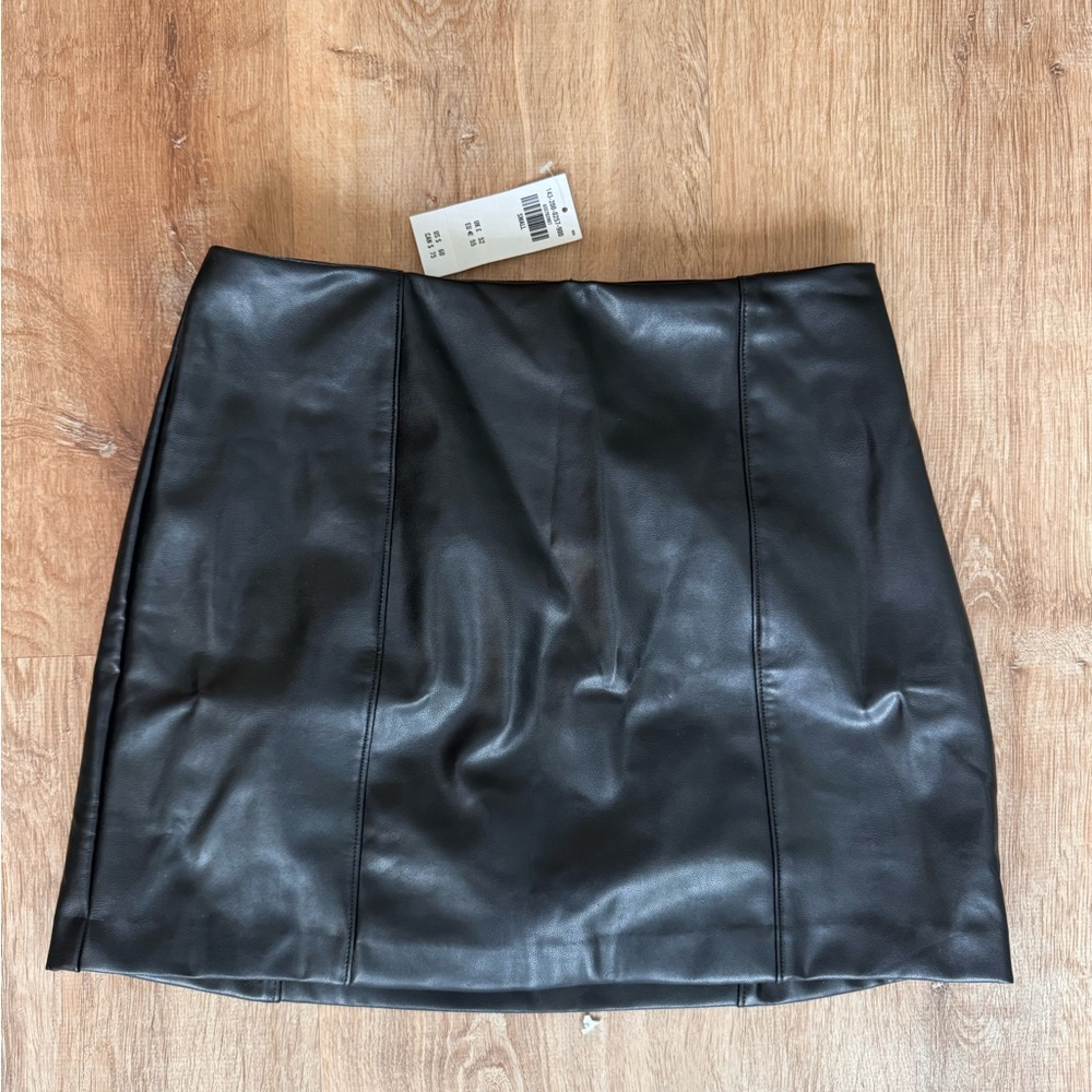 Abercrombie & Fitch Mini Skirt NEW
